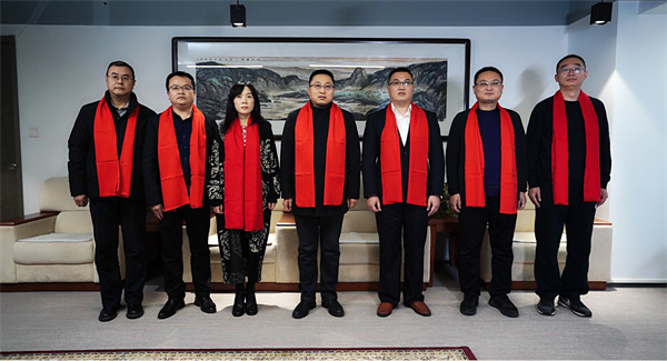 領(lǐng)導班子合照.jpg